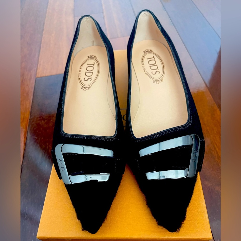 Authentic brand new faux fur TOD’S flats